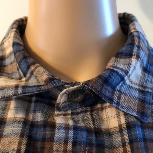 Street Legal Flannel Shirt. Size small. Brown , blue , ivory plaid - Picture 3 of 7